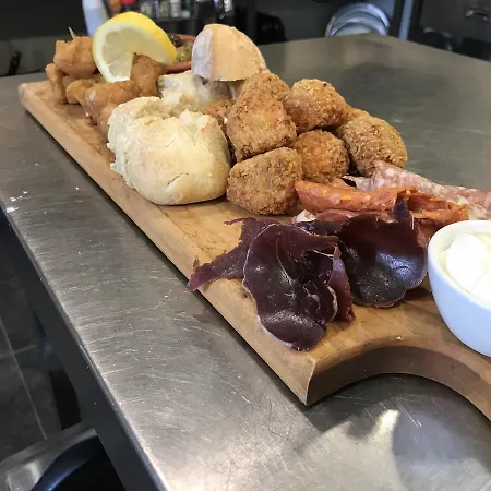 The Miners Arms Inn 3*